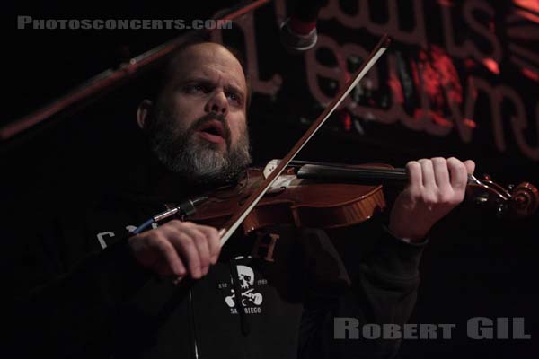 THE BLACK HEART PROCESSION - 2009-12-17 - SAINT OUEN - Mains d'Oeuvres - 